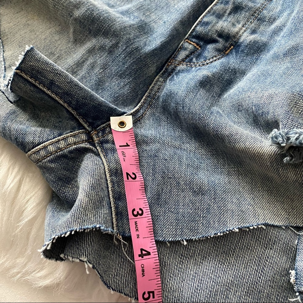 Painted Jean • Distressed High Rise Short - Picture 9 of 12